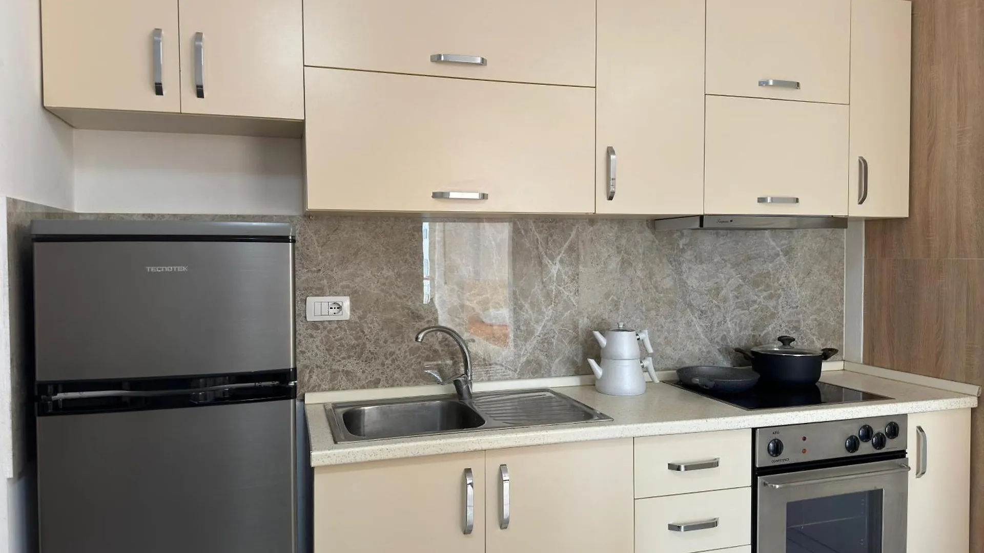 Διαμέρισμα The Cozy Nest - Fully Loaded Apt Τίρανα